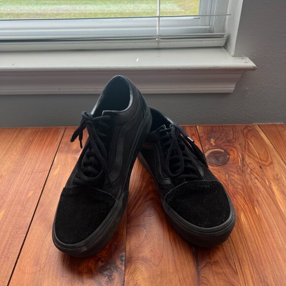 All Black Vans Shoes - Picture 4 of 4